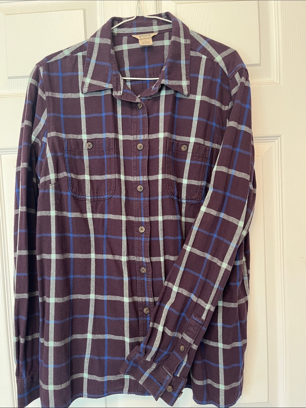 Duluth Trading Co Purple Plaid Flannel Button-Down Shirt women’s size L